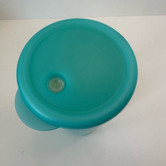 Tupperware Insulated Tumbler 3328A-1 with Lid 4185A-1 Blue - Picture 6 of 9